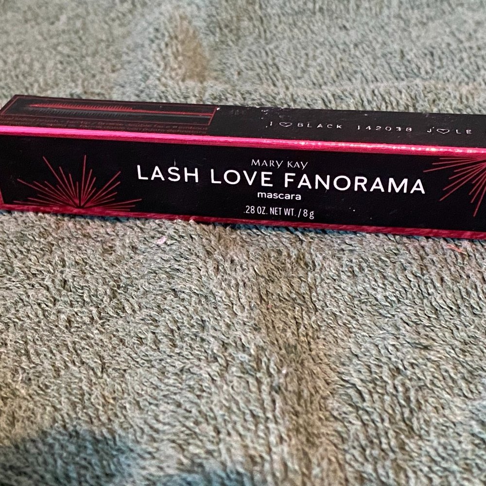 Mary Kay Mascara